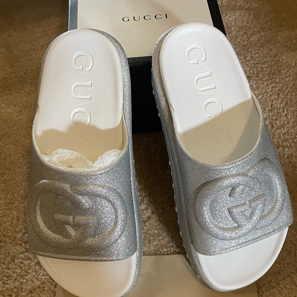 NWT! GUCCI silver glitter interlocking GG logo platform slide - 6 - Picture 8 of 14